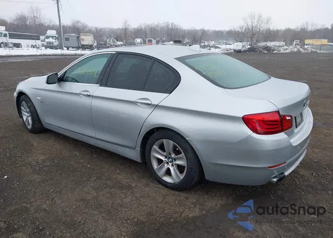 2012 BMW 528I xDrive из США, поврежденный, VIN WBAXH5C50CDW04833